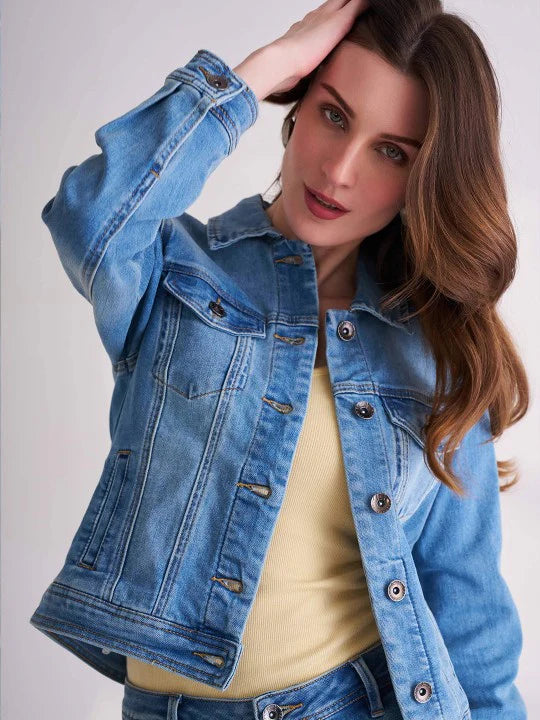Embrace Effortless Style with the Women’s Light Blue Washed Spread Collar Denim Jacket